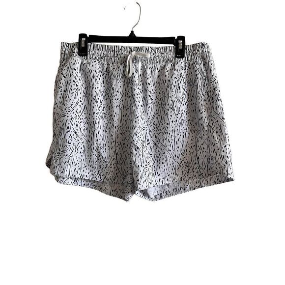 Marika Pants - Marika elastic waist running shorts. Size XL